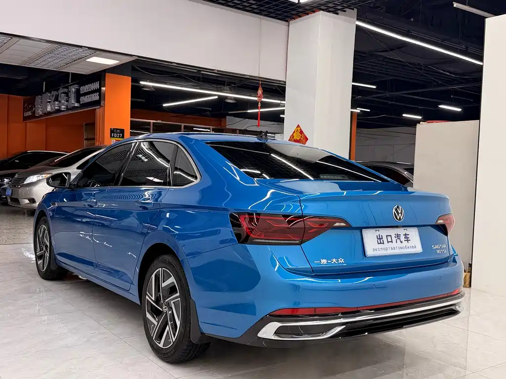 Volkswagen Sagitar 2022