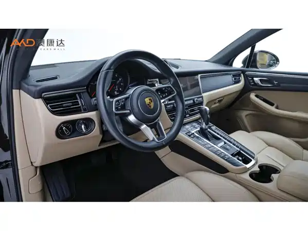 Porsche Macan 2021