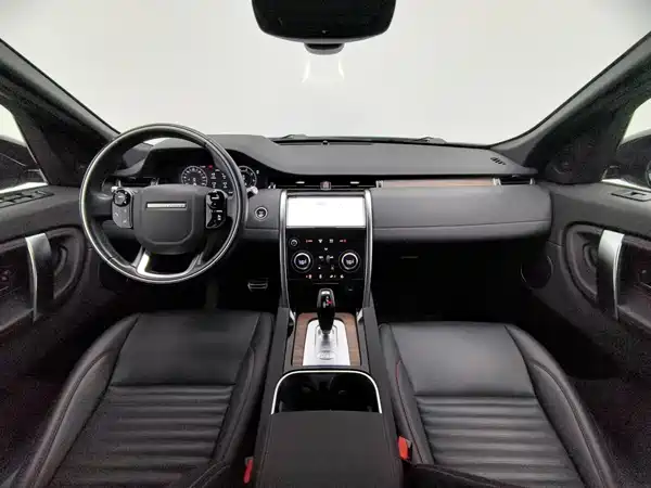 Land Rover Discovery Sport 2021