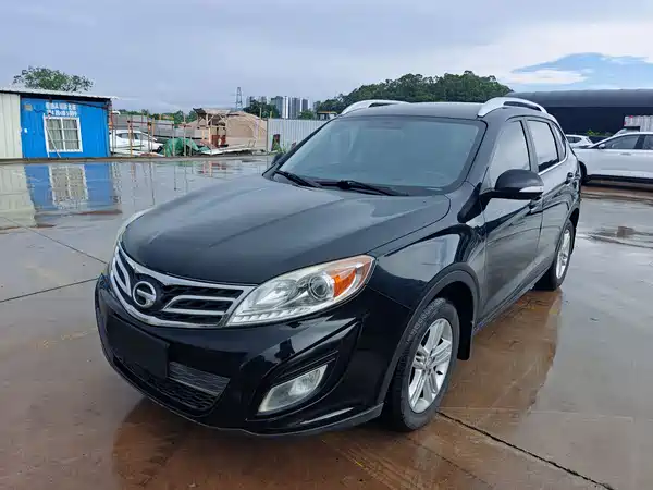 GAC Trumpchi GS5 2014
