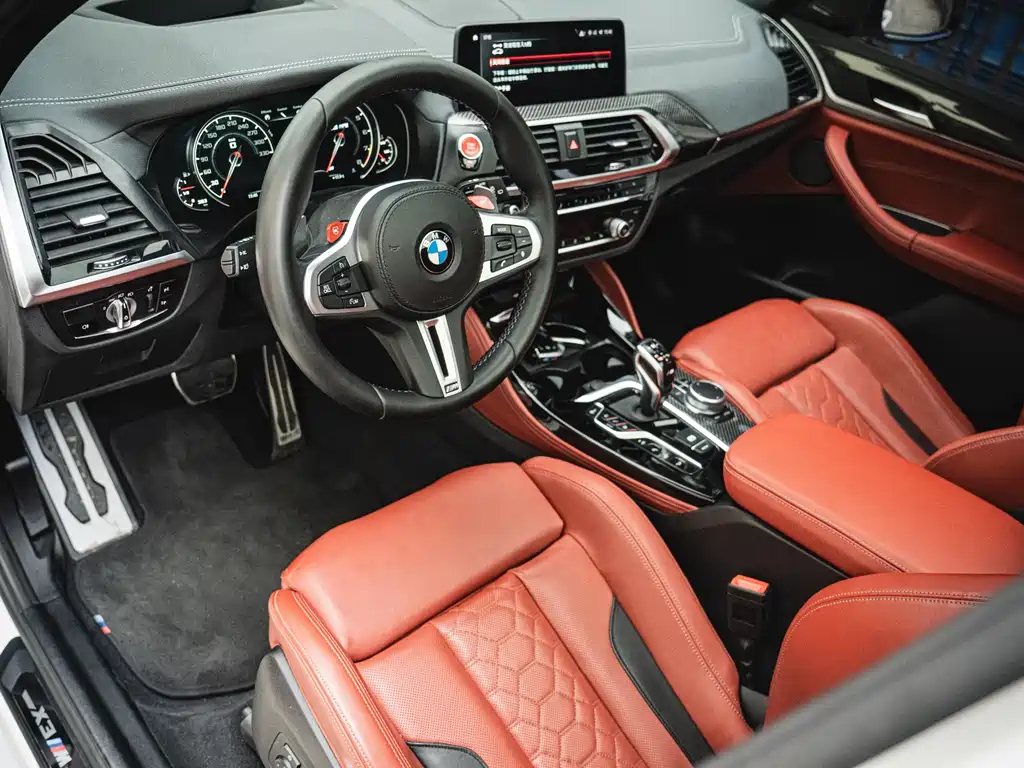 BMW X3 M 2019 — фото 9