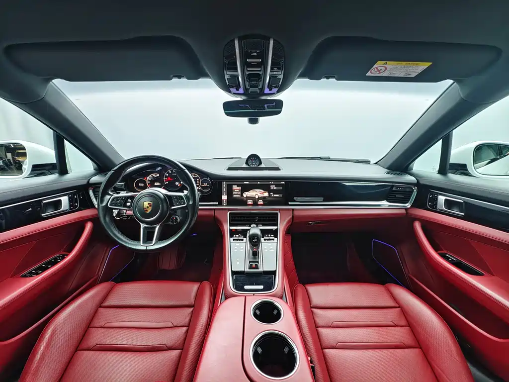 Porsche Panamera 2020 — фото 9