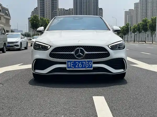 Mercedes-Benz C-Class 2023