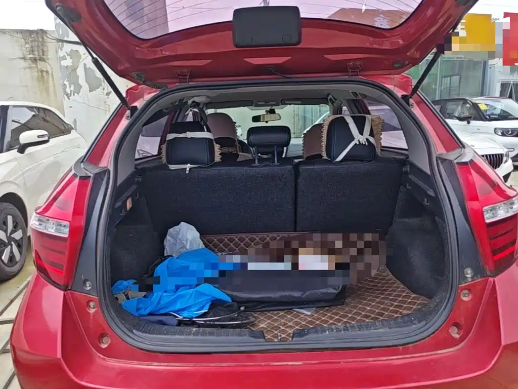 Toyota Yaris L 2019 — фото 19