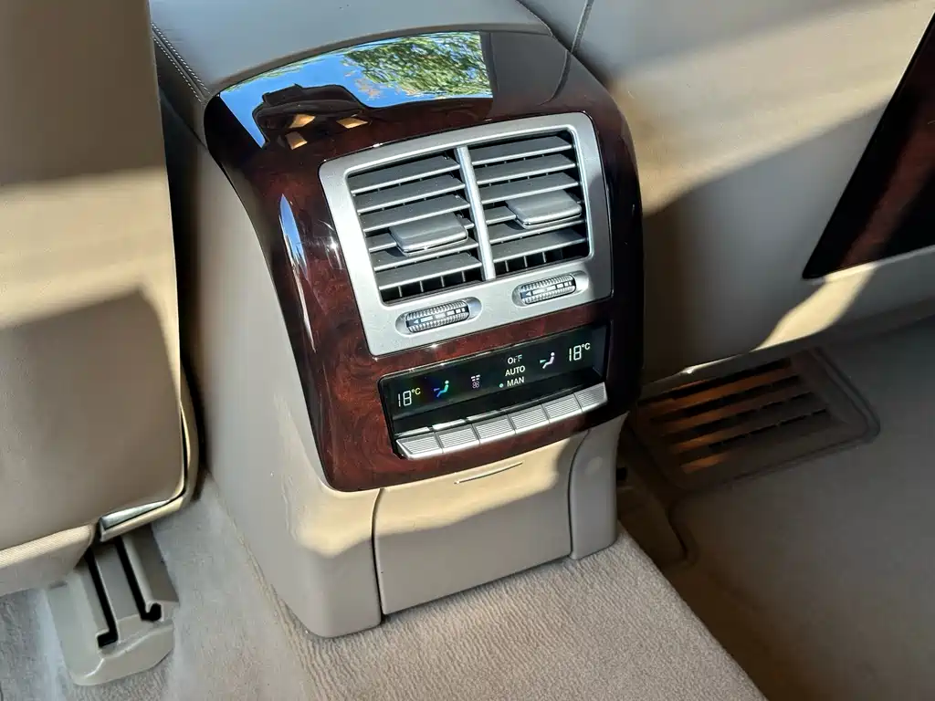 Mercedes-Benz S-Class 2010 — фото 19