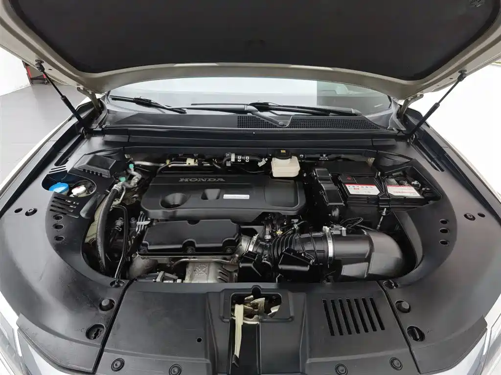 Honda UR-V 2017 — фото 6