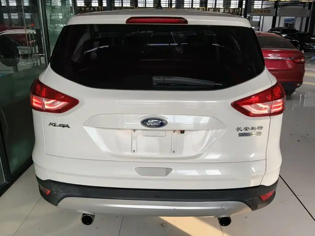 Ford Kuga 2015