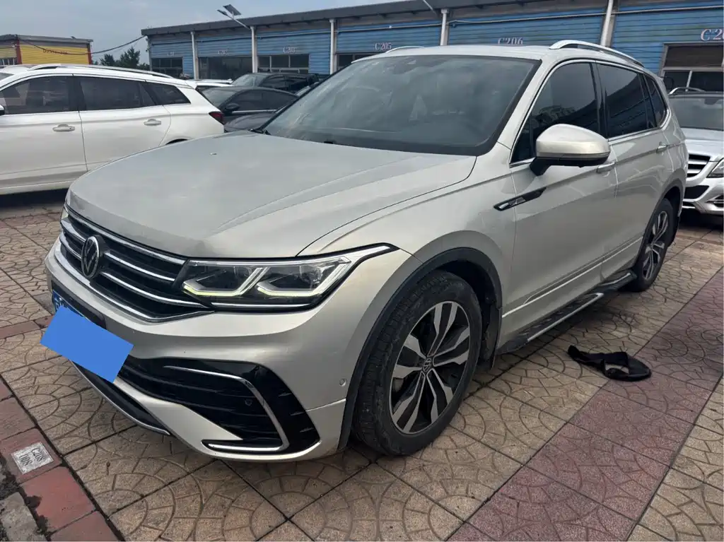 Volkswagen Tiguan L 2023