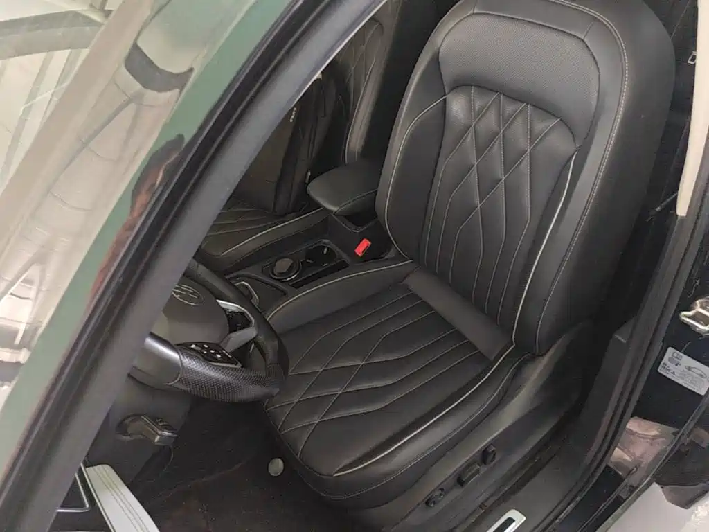 Volkswagen Tiguan L 2022 — фото 15
