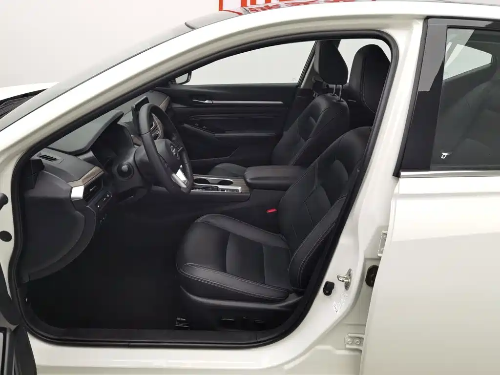 Nissan Teana 2021 — фото 10