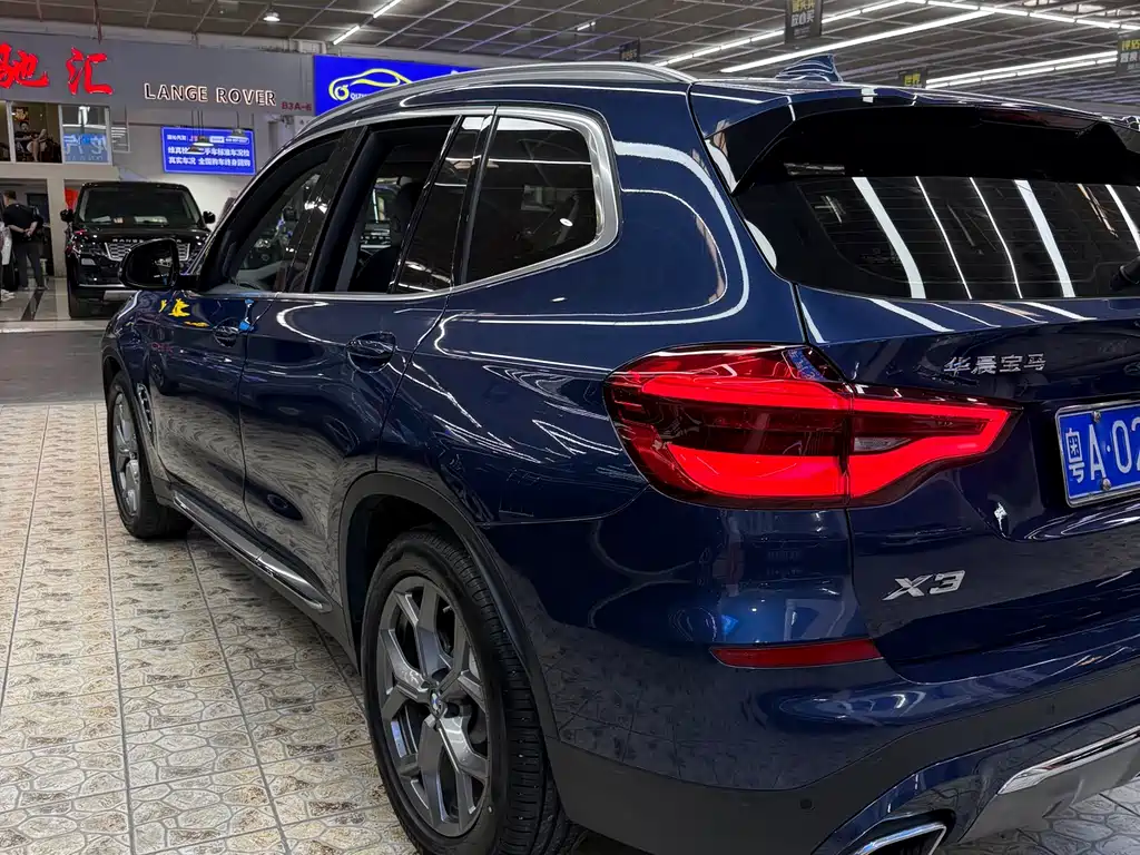 BMW X3 2021 — фото 6