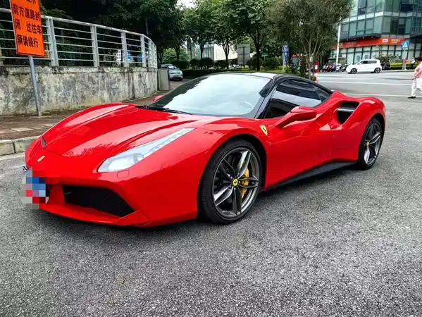 Ferrari 488 2015