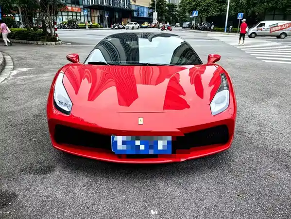 Ferrari 488 2015