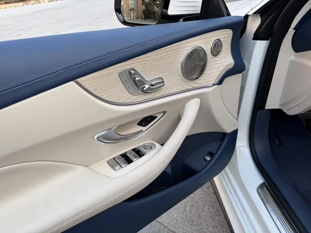 Mercedes-Benz E-Class 2019