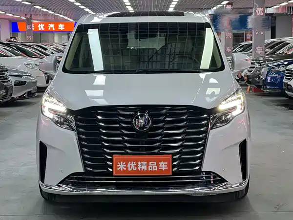 Buick GL8 2023