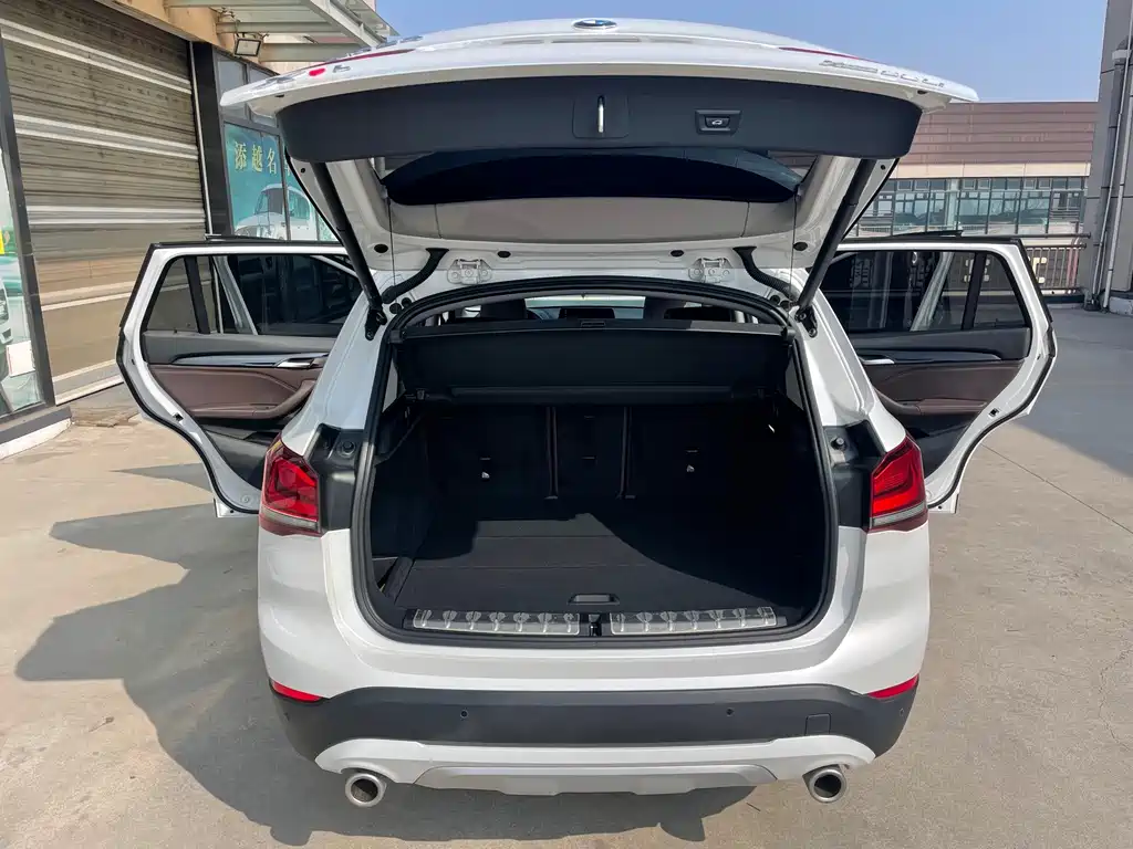 BMW X1 2022 — фото 17