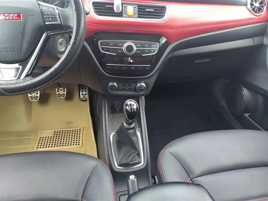 Haval H1 2014 — фото 16