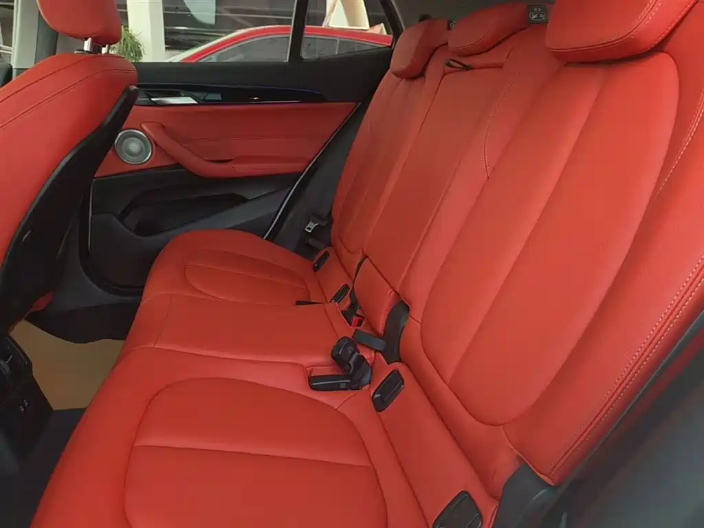 BMW X2 2023 — фото 17