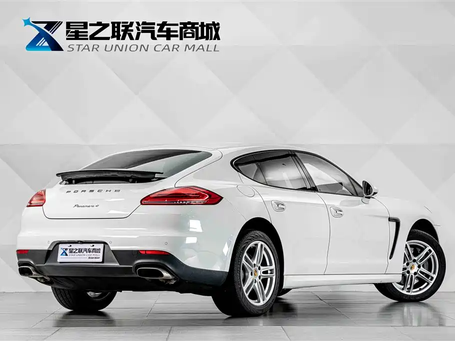 Porsche Panamera 2015 — фото 6