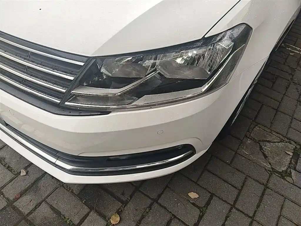 Volkswagen Lavida 2018 — фото 24