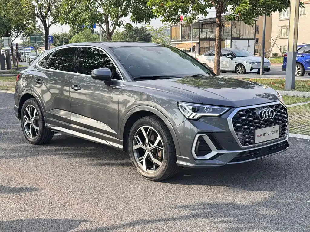 Audi Q3 Sportback 2021 — фото 9