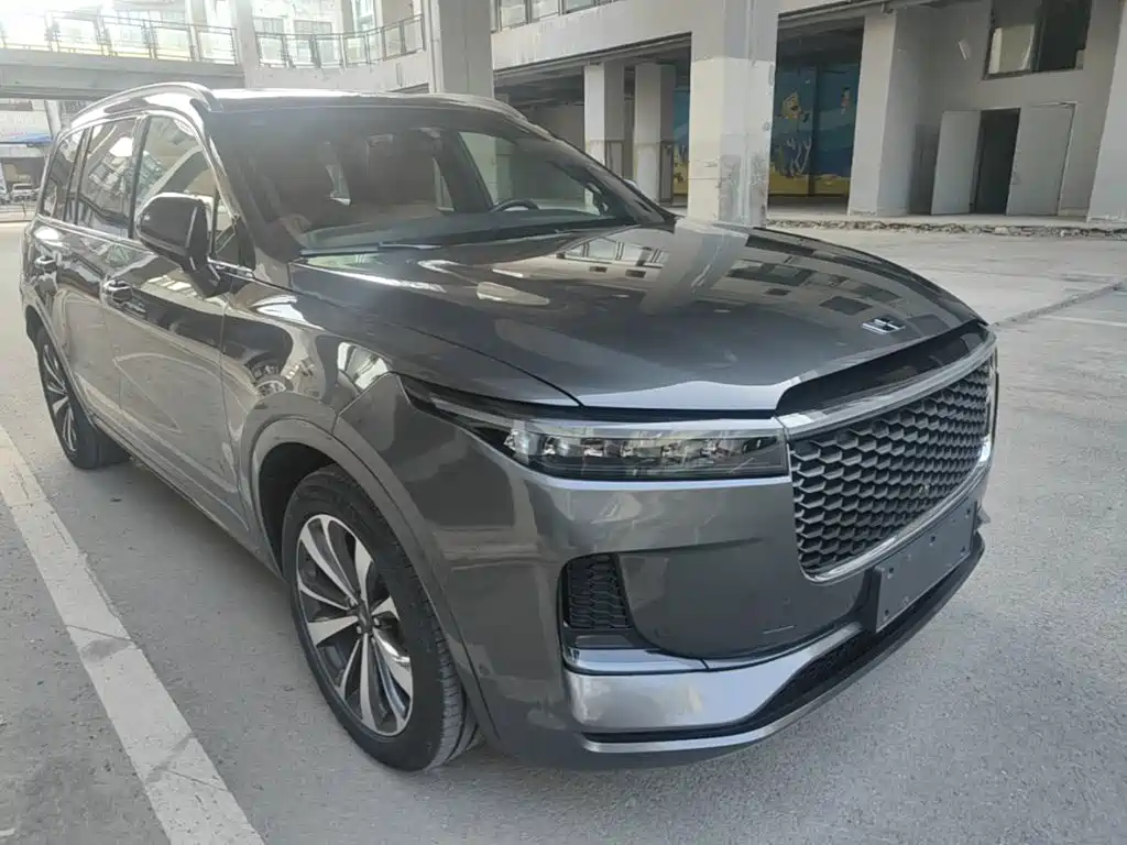 Li Auto Li ONE 2022 — фото 4