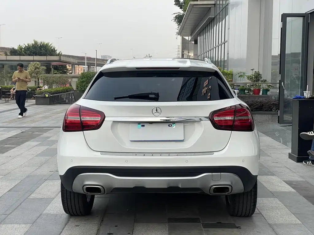 Mercedes-Benz GLA 2019 — фото 16