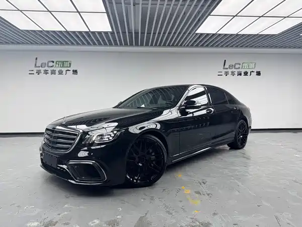 Mercedes-Benz S-Class 2020