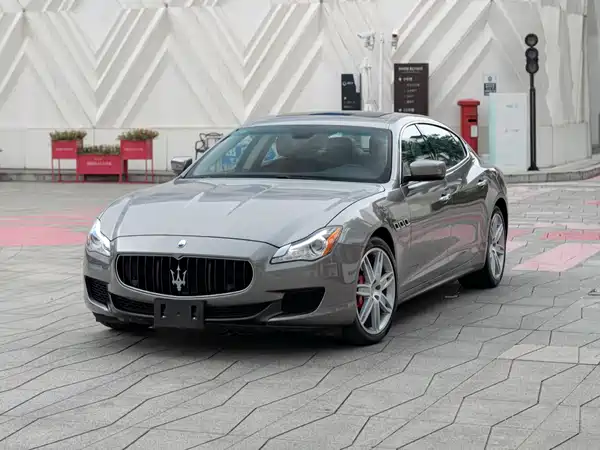Maserati Quattroporte 2015