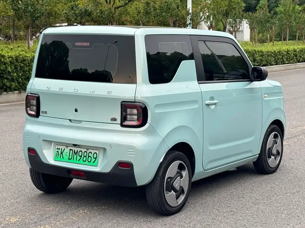 Geely Galaxy Panda 2023 — фото 15