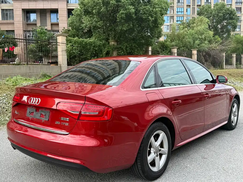Audi A4L 2013