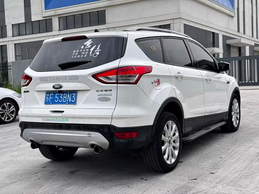 Ford Kuga 2014 — фото 9