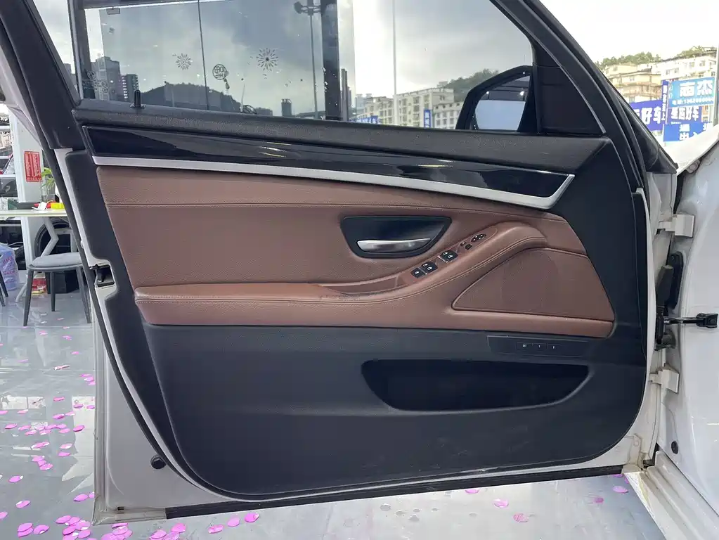 BMW 5 Series 2016
