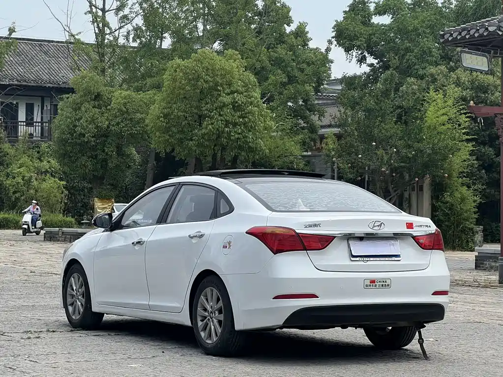 Hyundai Mistra 2014 — фото 6