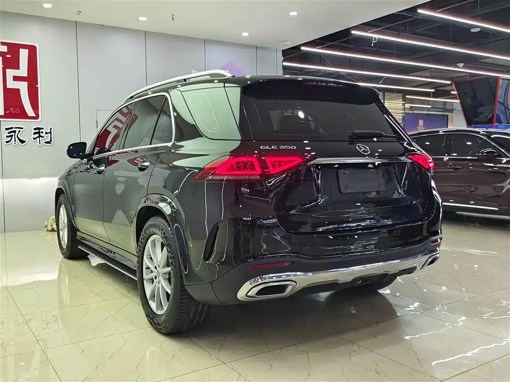 Mercedes-Benz GLE 2020 — фото 4