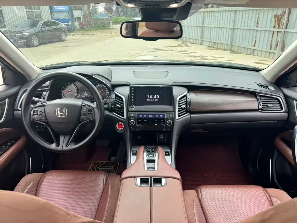 Honda Avancier 2017 — фото 9
