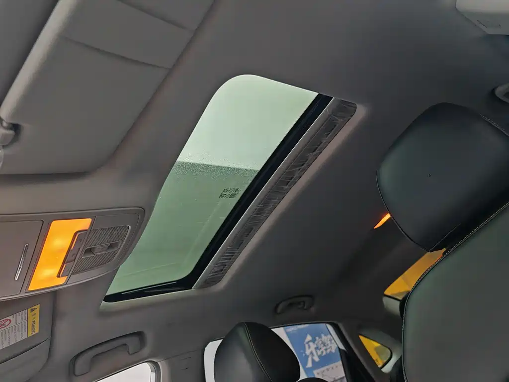 Roewe i6 MAX 2022 — фото 18