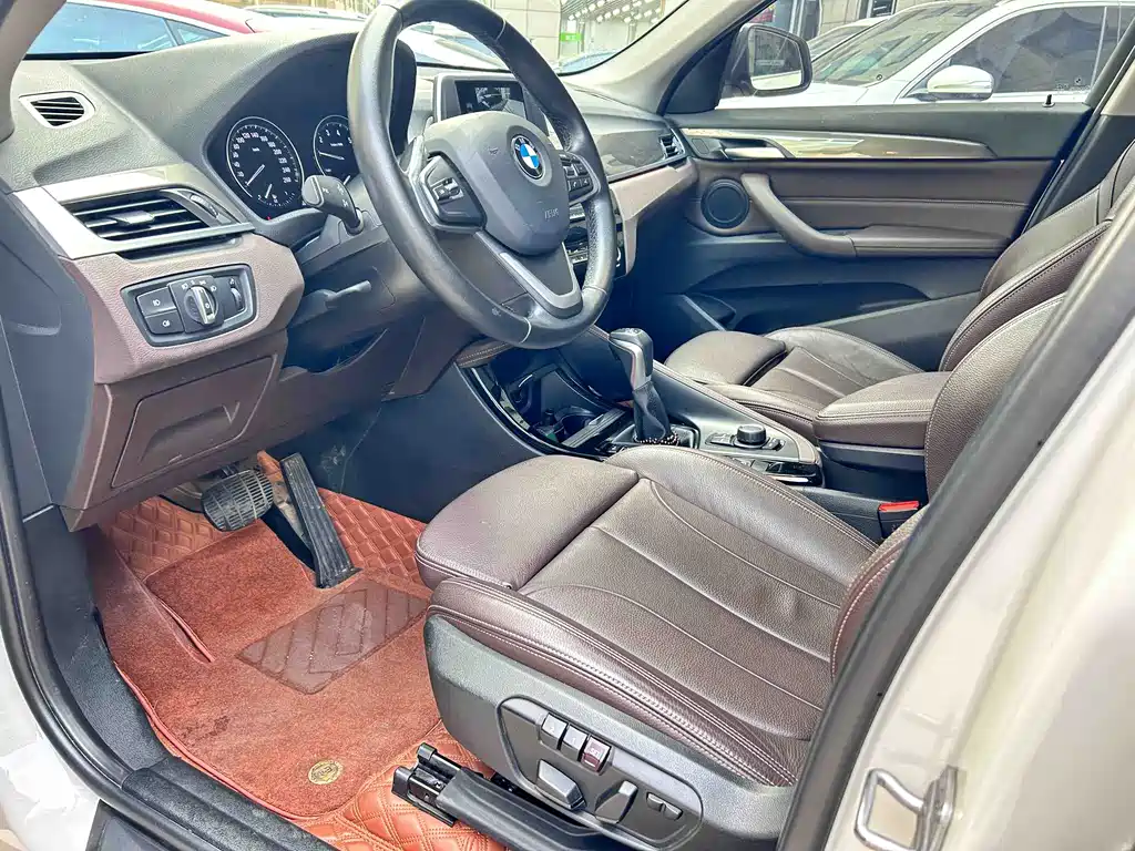 BMW X1 2019 — фото 10