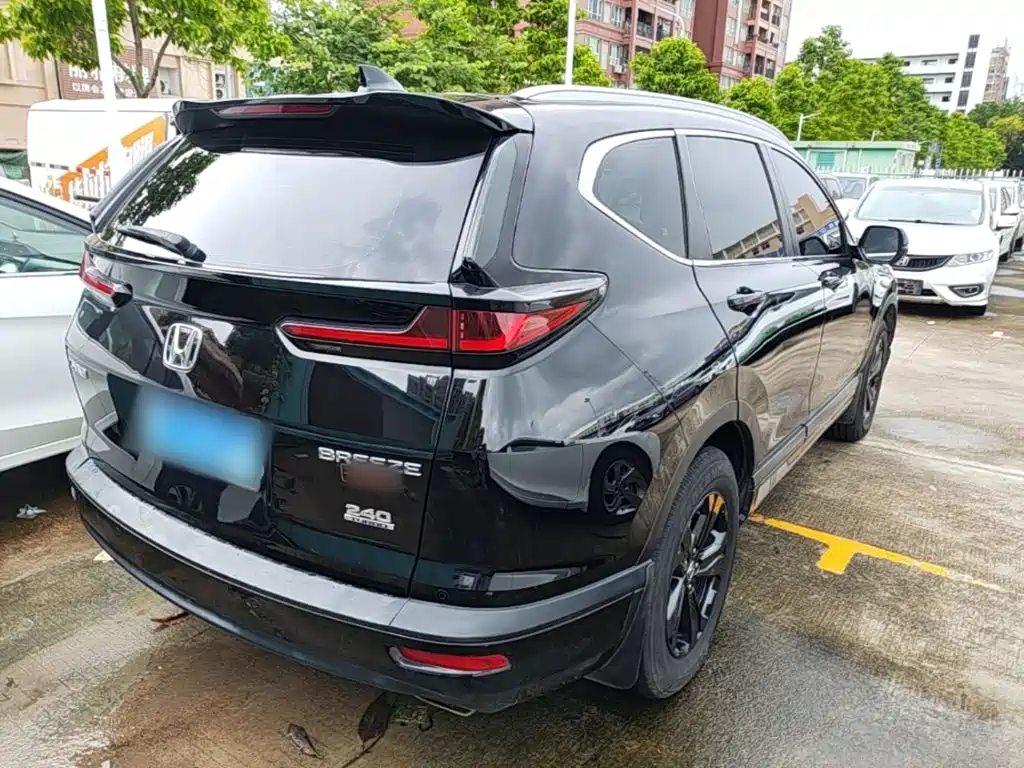 Honda Breeze 2022