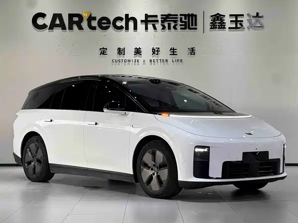 Li Auto i8 2026