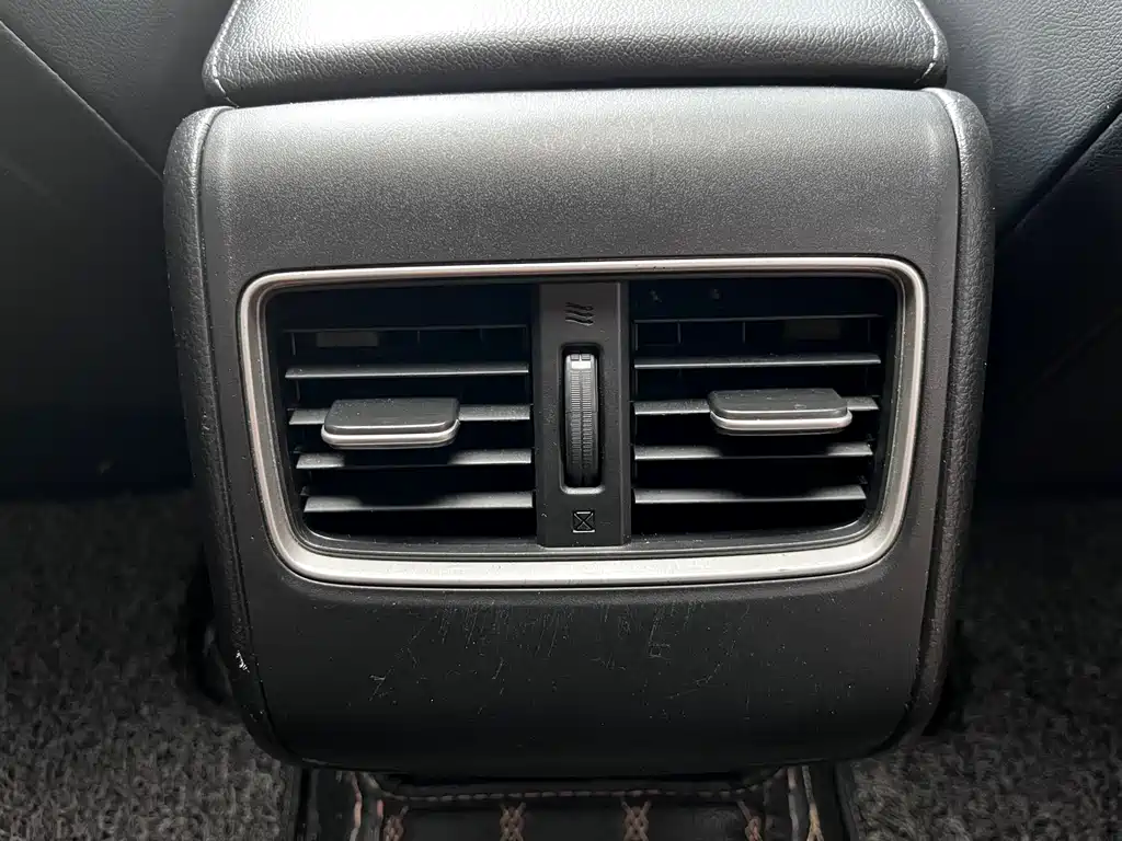 Honda Accord 2019 — фото 13