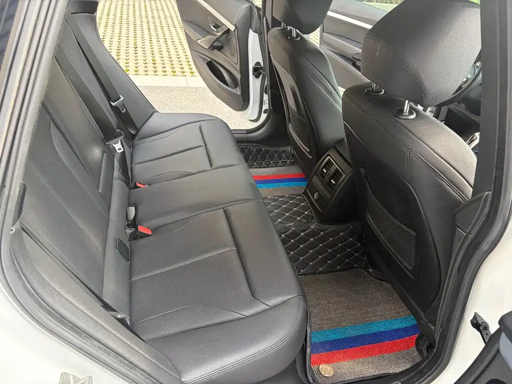 BMW 3 Series GT 2021 — фото 16