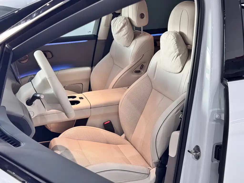 Li Auto i8 2026 — фото 10