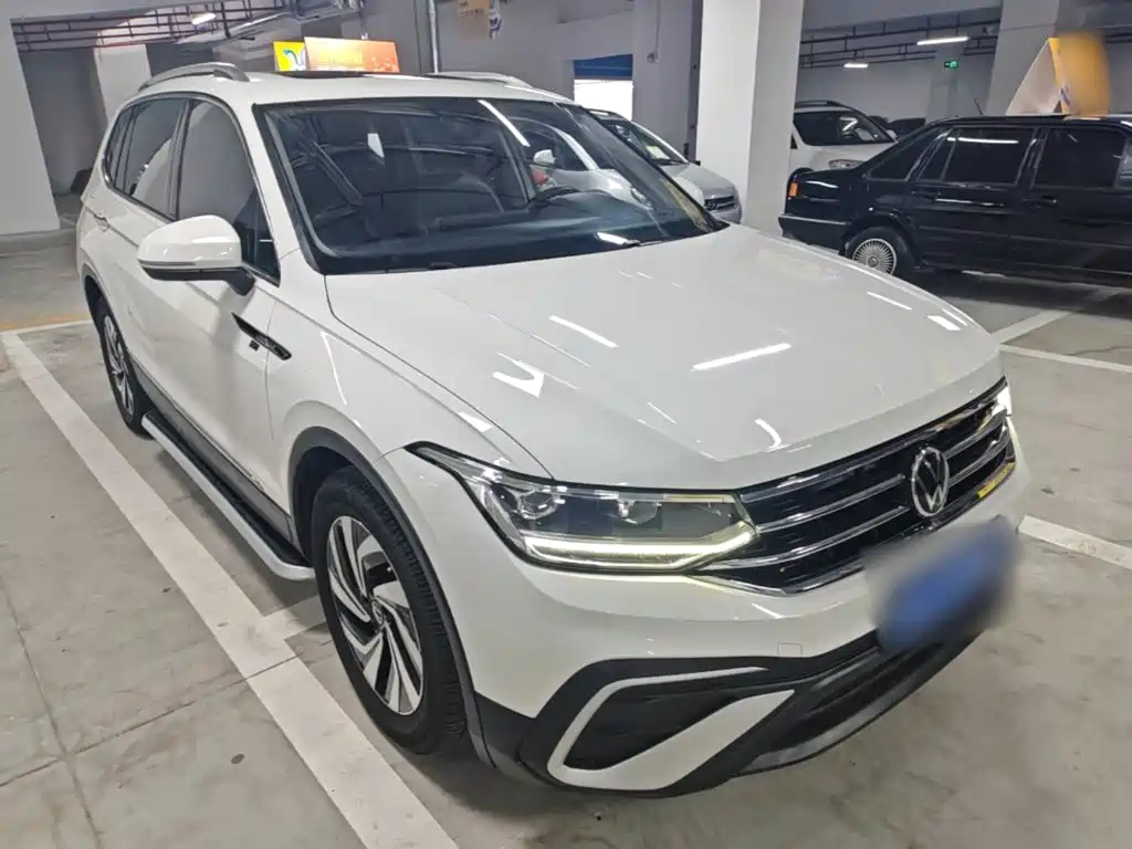 Volkswagen Tiguan L 2022 — фото 4