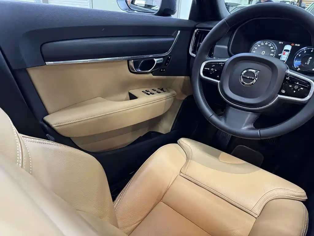 Volvo V90 2017 — фото 11