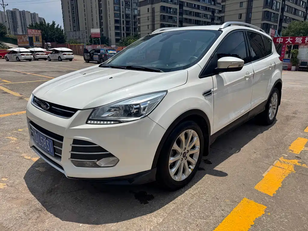 Ford Kuga 2016 — фото 3