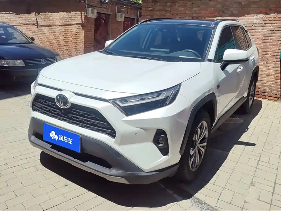 Toyota RAV4 2024
