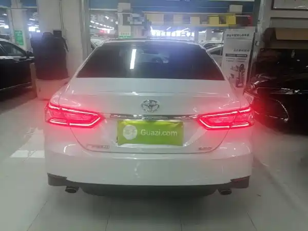 Toyota Camry 2021