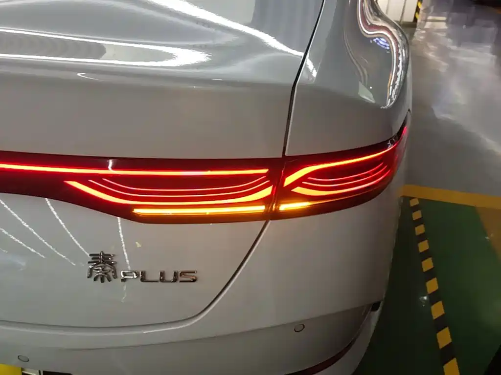 BYD Qin PLUS 2025 — фото 8