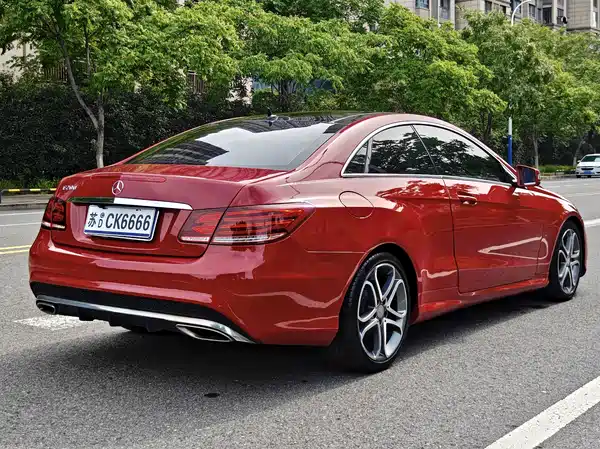 Mercedes-Benz E-Class 2015